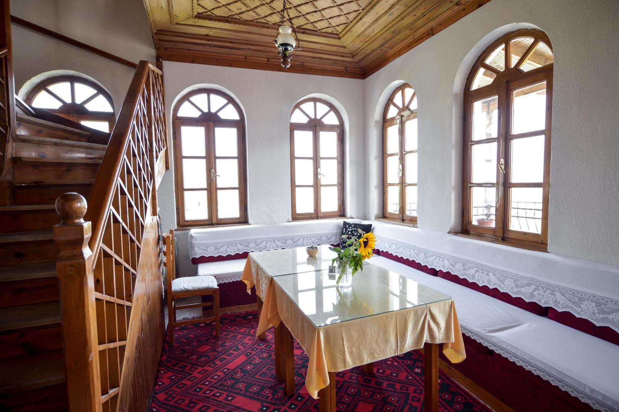 Hotel Kalemi Gjirokastër Exterior foto