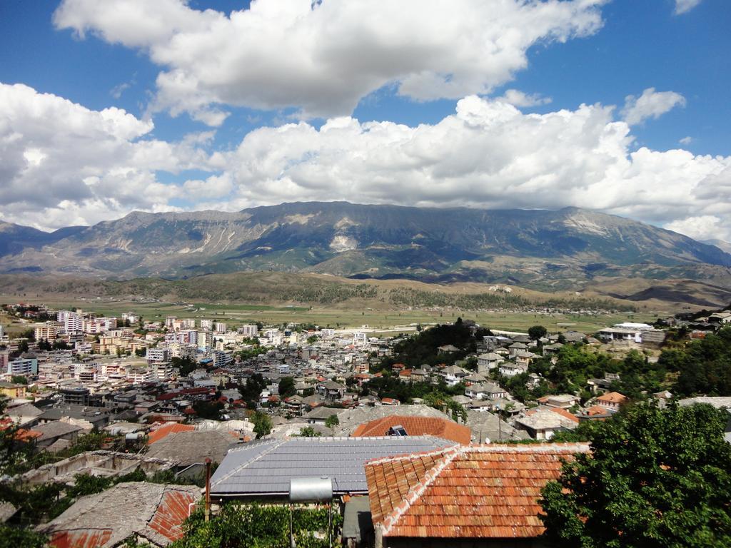 Hotel Kalemi Gjirokastër Exterior foto