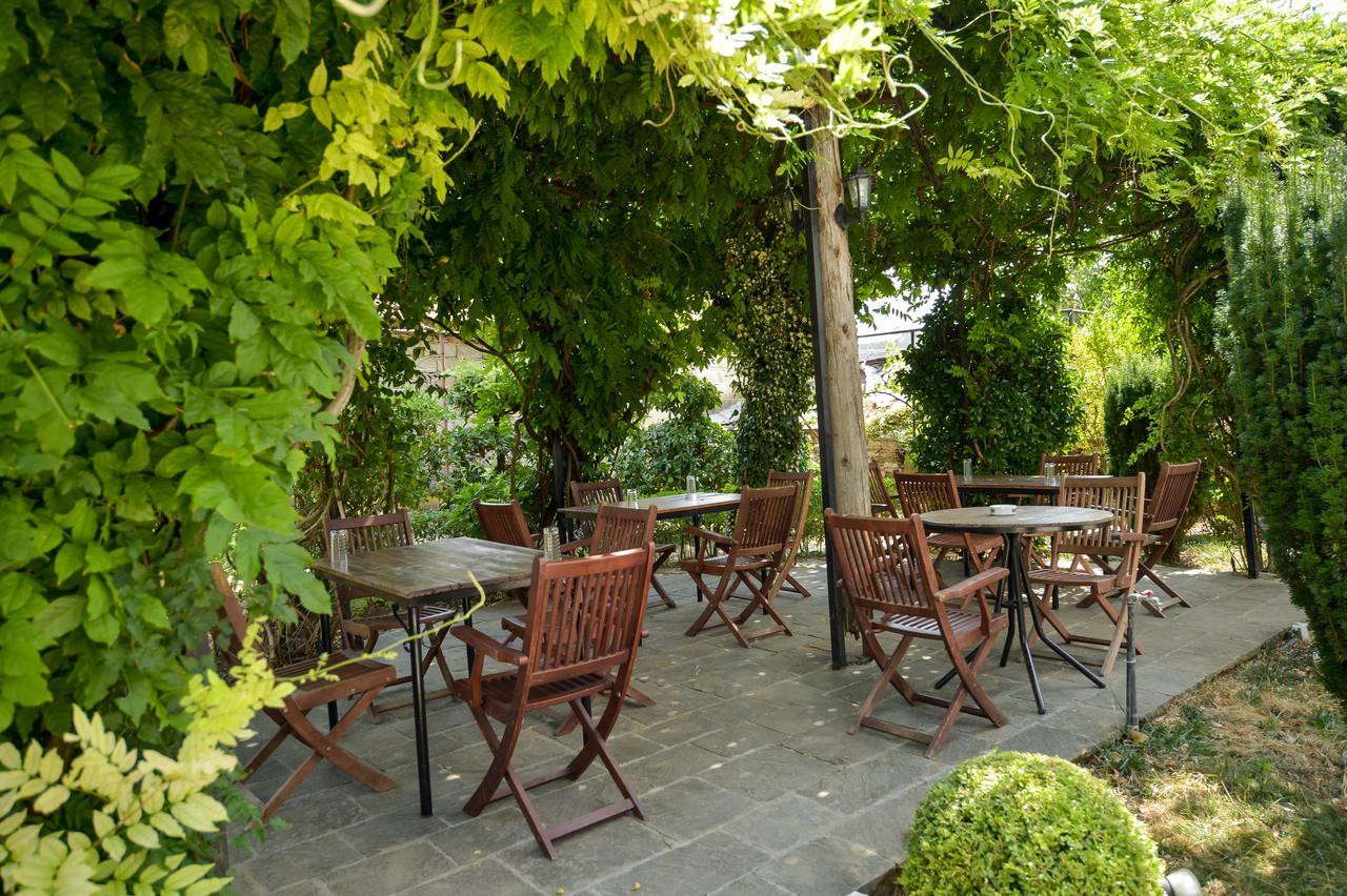 Hotel Kalemi Gjirokastër Exterior foto